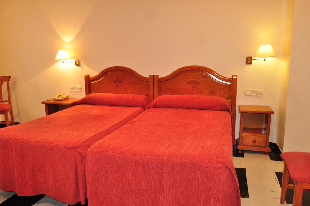 Hotel Los Rosales Almansa Zimmer foto